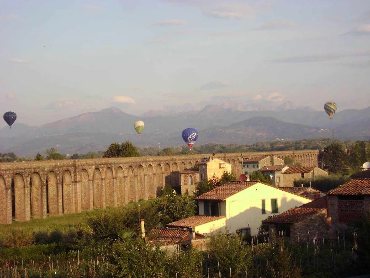 Feriehus Villa Rossini Lucca